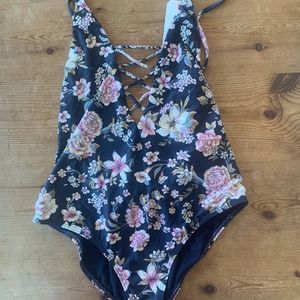 NWT~ Billabong ~ Love Trip Floral One Piece